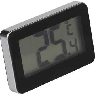 DIGITAL  THERMOMETER