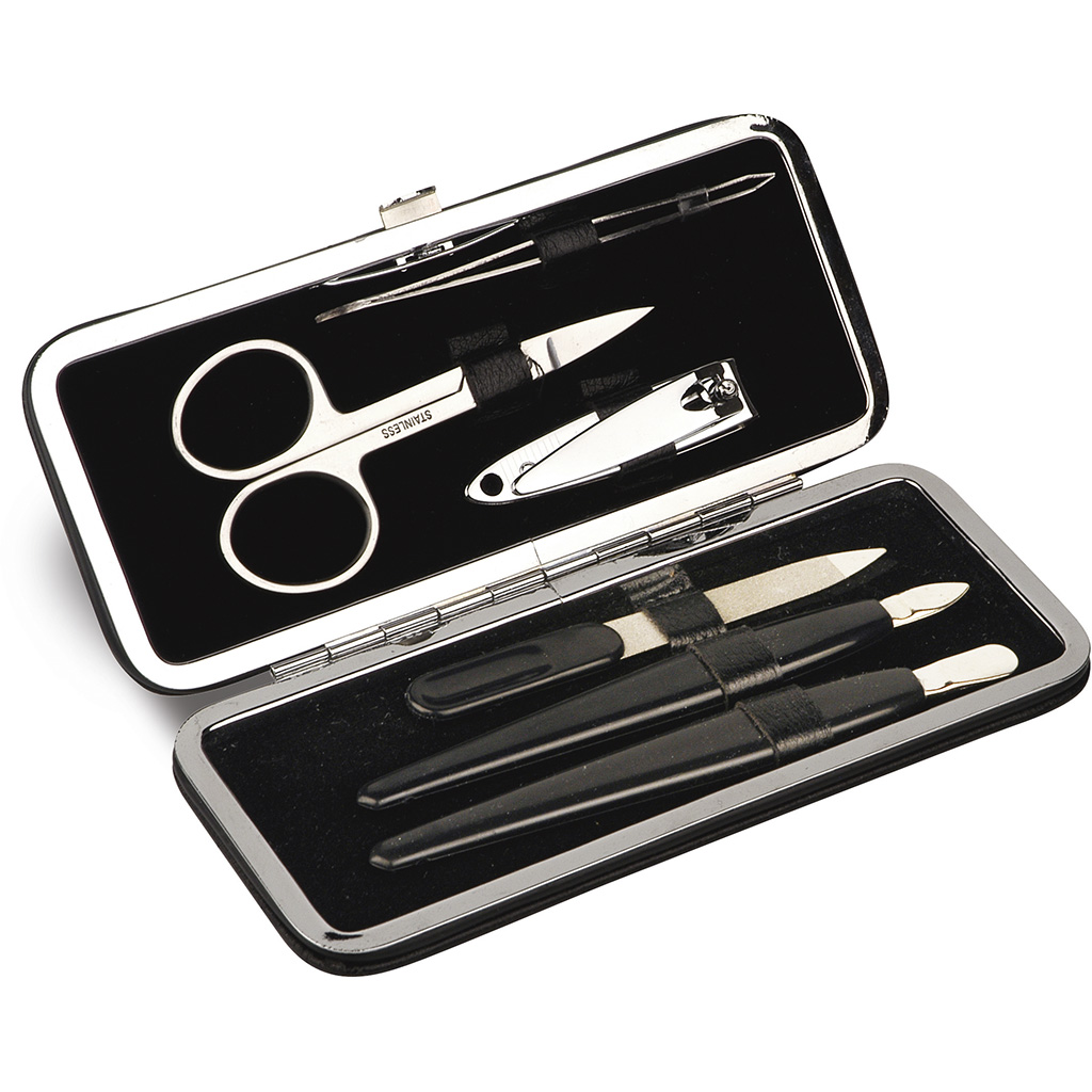 * SET MANICURE DA VIAGGIO IN METALLO E PU 